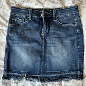 Kancan jean skirt
